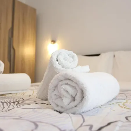 Santa Sofia Center * Thessaloniki